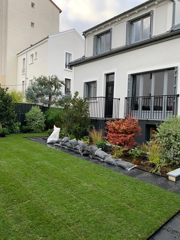 Maison 7 pièces 142 m à Colombes